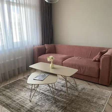 Wowell Apartment